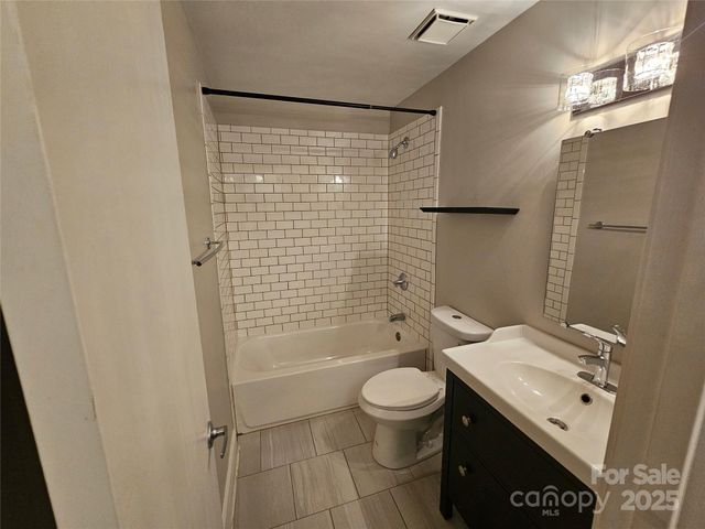 307 French Street, Charlotte, NC 28216