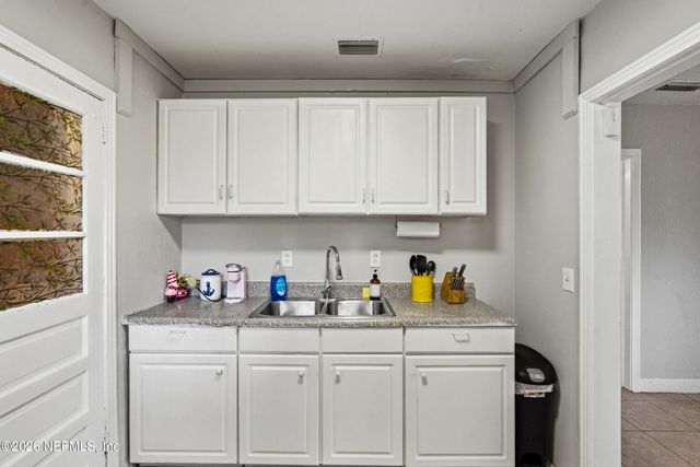 2916 W 11TH Street, Jacksonville, FL 32254