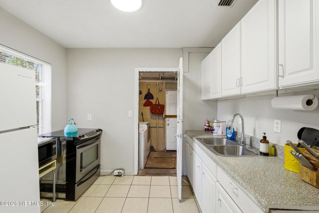 2916 W 11TH Street, Jacksonville, FL 32254