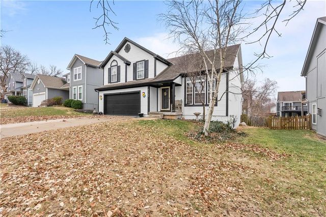 21135 W 120th Terrace, Olathe, KS 66061