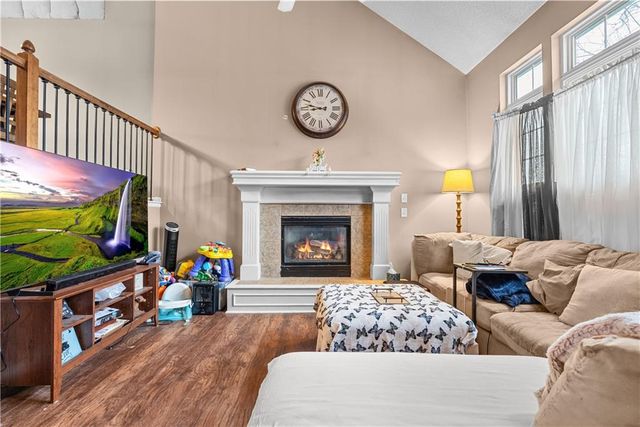 21135 W 120th Terrace, Olathe, KS 66061