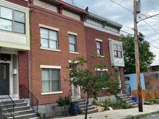 39 Alexander Street, Albany, NY 12202