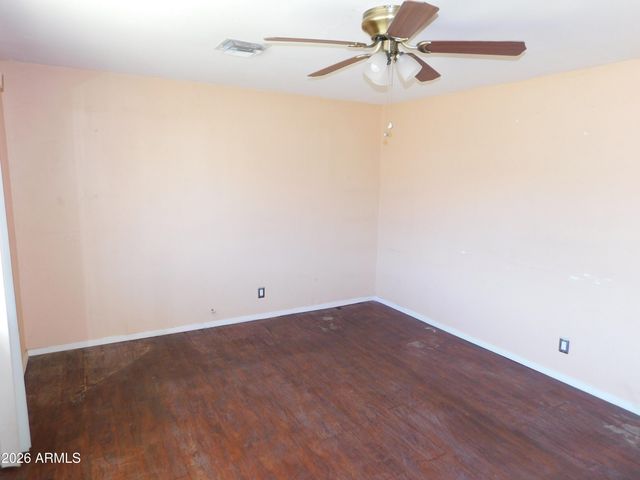 413 W JAMESTOWN Road, Kearny, AZ 85137