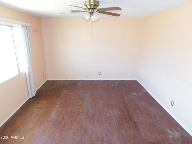 413 W JAMESTOWN Road, Kearny, AZ 85137