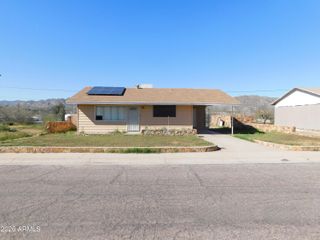 413 W JAMESTOWN Road, Kearny, AZ 85137