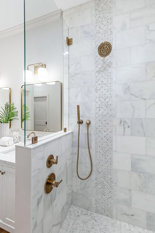 Image 29 of property listing at 35 Beverly Road, Charleston, SC 29407