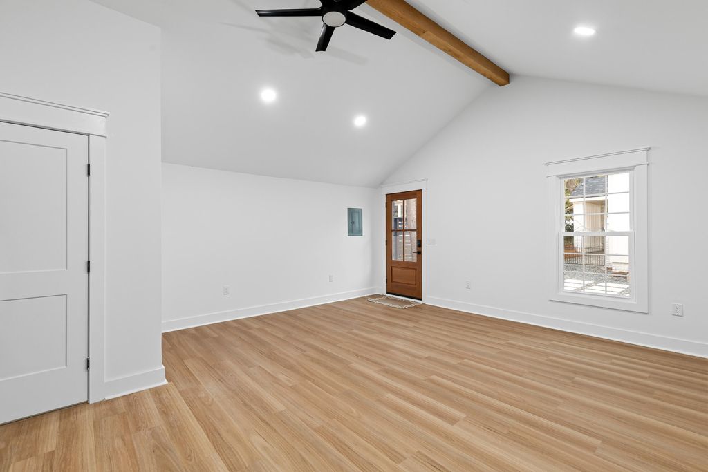 Image 44 of property listing at 35 Beverly Road, Charleston, SC 29407