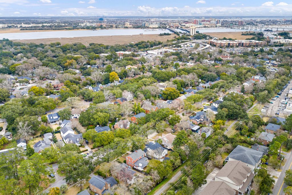 Image 51 of property listing at 35 Beverly Road, Charleston, SC 29407