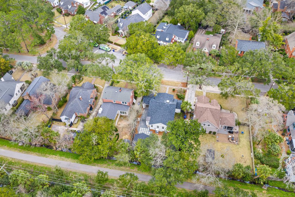 Image 53 of property listing at 35 Beverly Road, Charleston, SC 29407