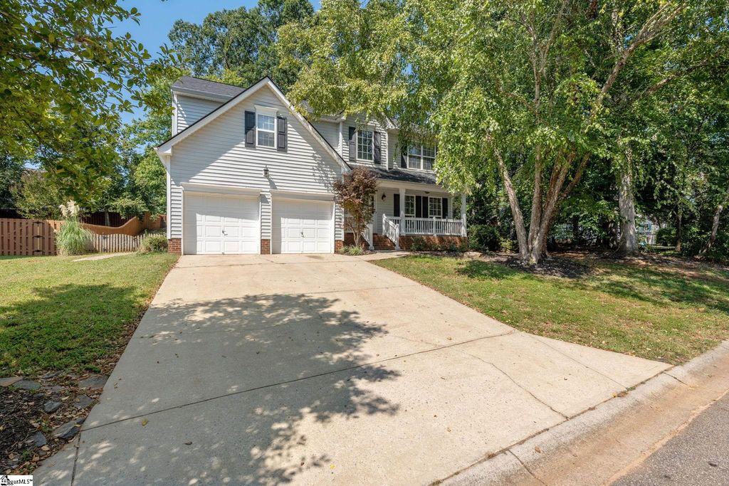 102 Waterton Way, Simpsonville, SC 29680