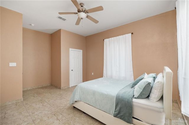 5056 Mile 8 Road, Edinburg, TX 78541