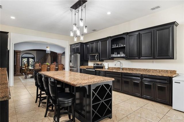 5056 Mile 8 Road, Edinburg, TX 78541