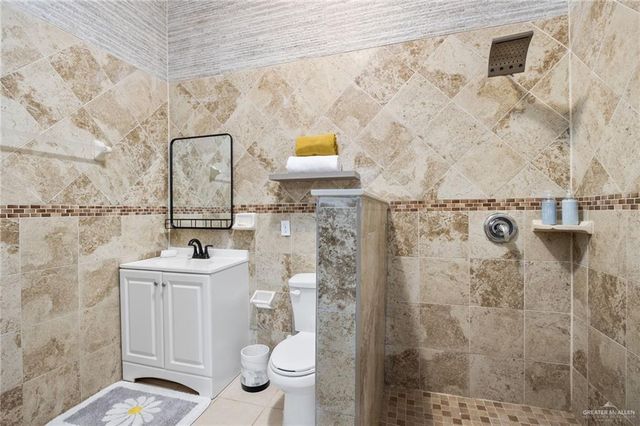 5056 Mile 8 Road, Edinburg, TX 78541