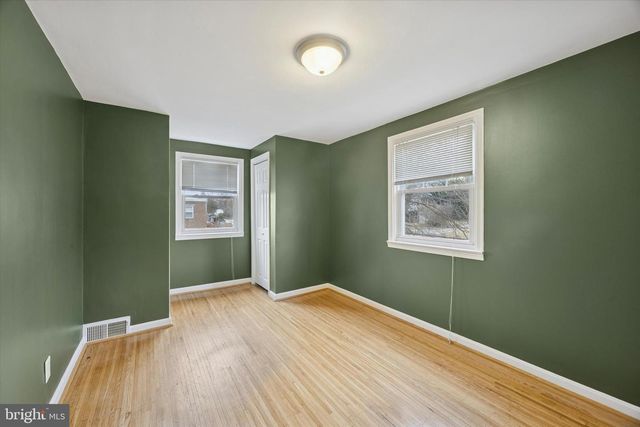 519 ACORN ST, Philadelphia, PA 19128