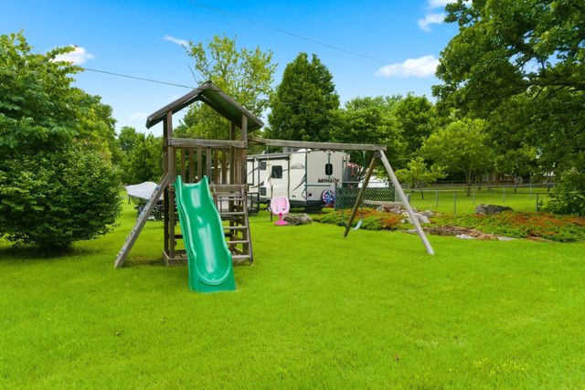 8691 W Us Highway 160, Willard, MO 65781