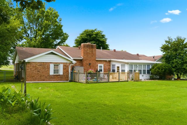 8691 W Us Highway 160, Willard, MO 65781