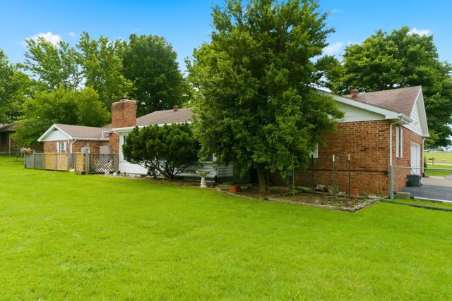 8691 W Us Highway 160, Willard, MO 65781