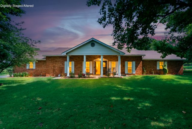 8691 W Us Highway 160, Willard, MO 65781