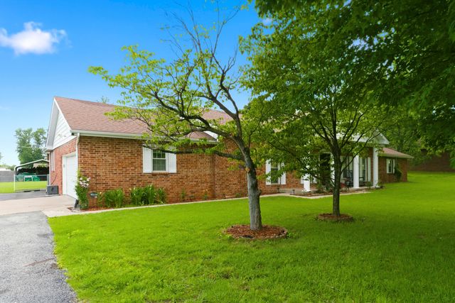 8691 W Us Highway 160, Willard, MO 65781