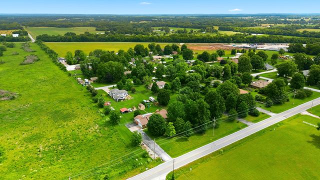 8691 W Us Highway 160, Willard, MO 65781