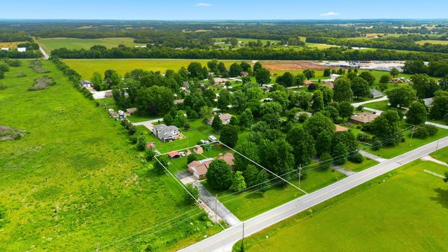 8691 W Us Highway 160, Willard, MO 65781