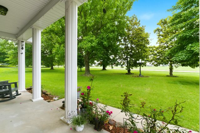 8691 W Us Highway 160, Willard, MO 65781