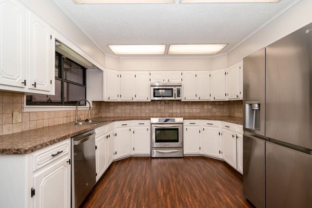 2906 Regent St., Kilgore, TX 75662