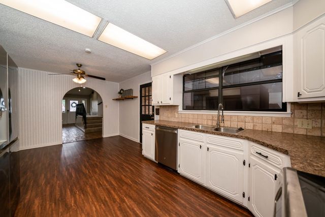 2906 Regent St., Kilgore, TX 75662