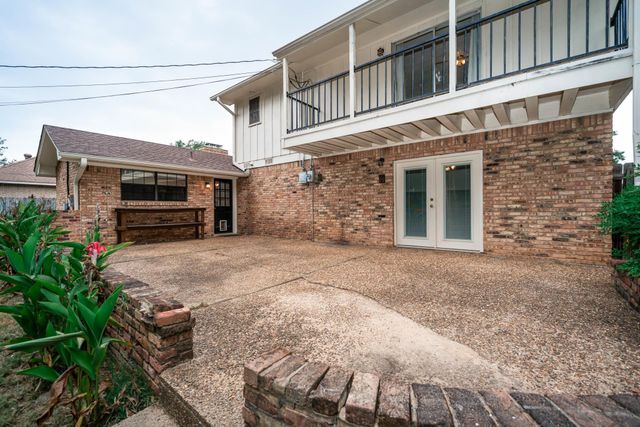 2906 Regent St., Kilgore, TX 75662