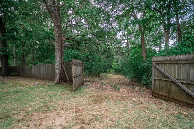 2906 Regent St., Kilgore, TX 75662