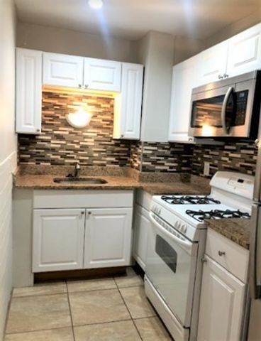 10 4th Street Place 1, Cambridge, MA 02141