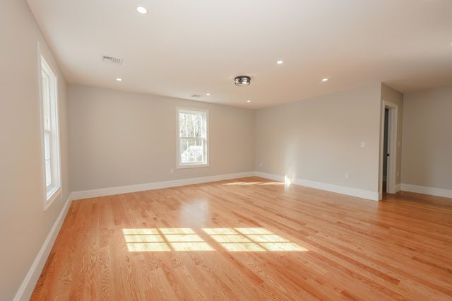 53+53A Bagdad Road, Durham, NH 03824