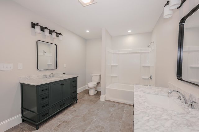 53+53A Bagdad Road, Durham, NH 03824