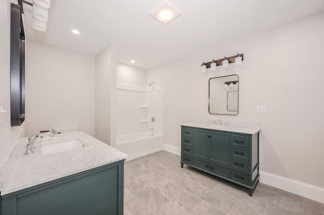 53+53A Bagdad Road, Durham, NH 03824