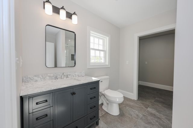 53+53A Bagdad Road, Durham, NH 03824