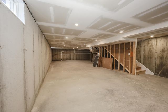 53+53A Bagdad Road, Durham, NH 03824