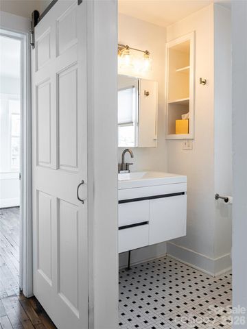 45 Olive Street, Asheville, NC 28801