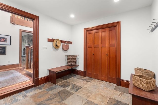 11 Haven Street, Dover, MA 02030