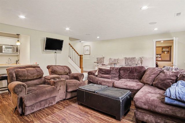 2001 Pavilion Drive, Byron Center, MI 49315