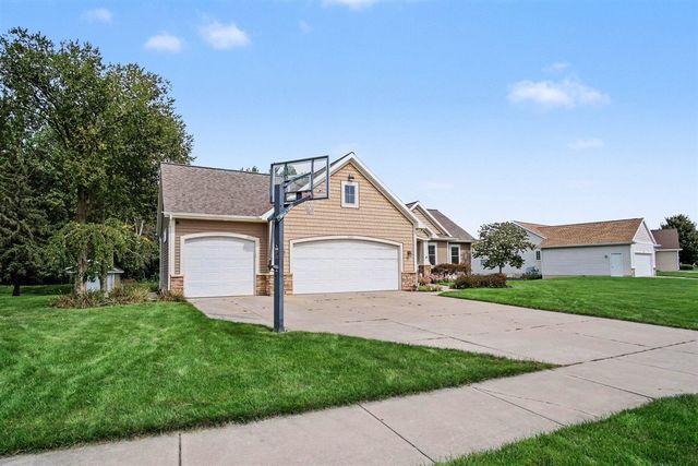 2001 Pavilion Drive, Byron Center, MI 49315