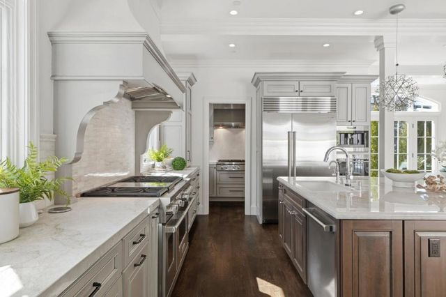 1501 Bryant Street, Palo Alto, CA 94301