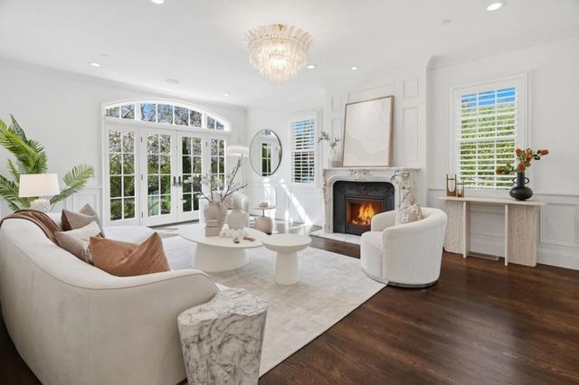 1501 Bryant Street, Palo Alto, CA 94301