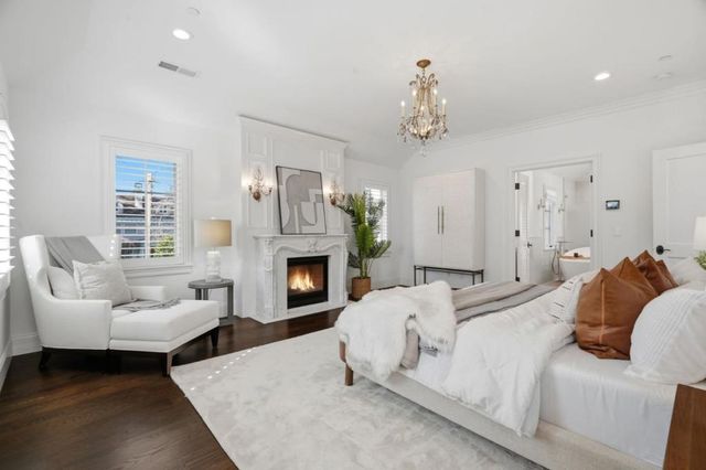 1501 Bryant Street, Palo Alto, CA 94301