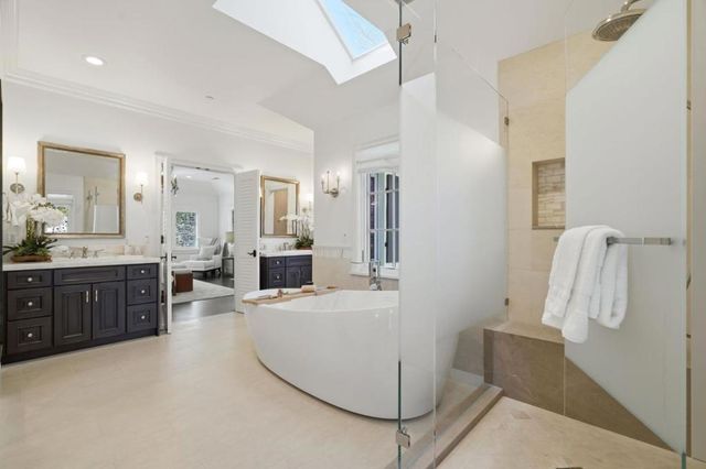 1501 Bryant Street, Palo Alto, CA 94301