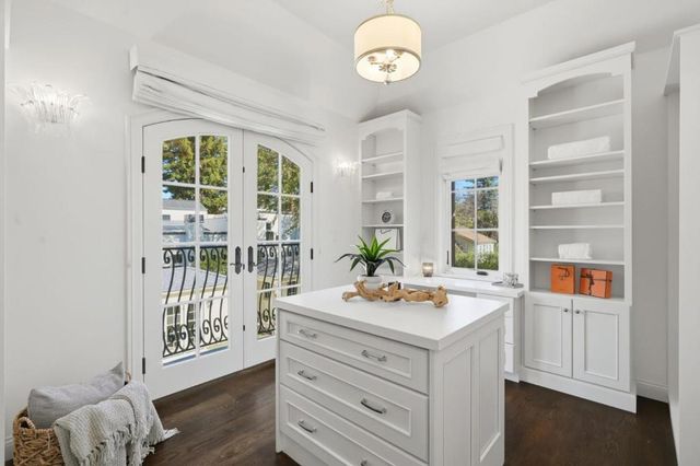 1501 Bryant Street, Palo Alto, CA 94301