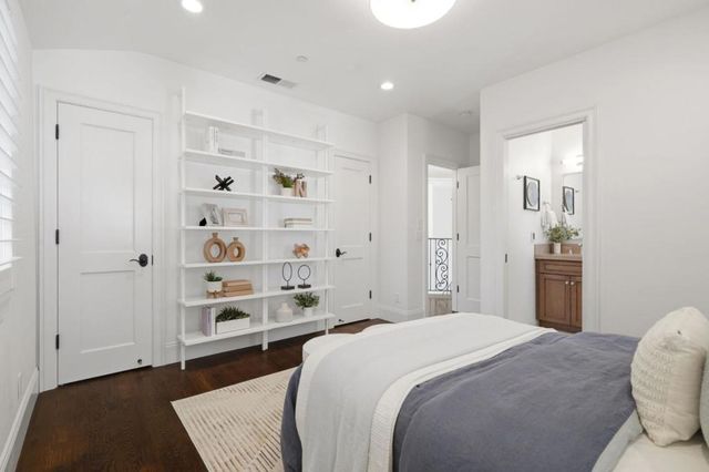 1501 Bryant Street, Palo Alto, CA 94301