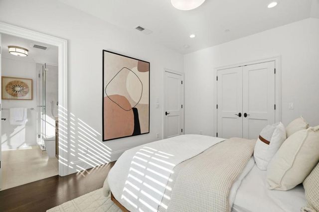 1501 Bryant Street, Palo Alto, CA 94301