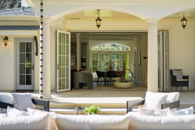 1501 Bryant Street, Palo Alto, CA 94301