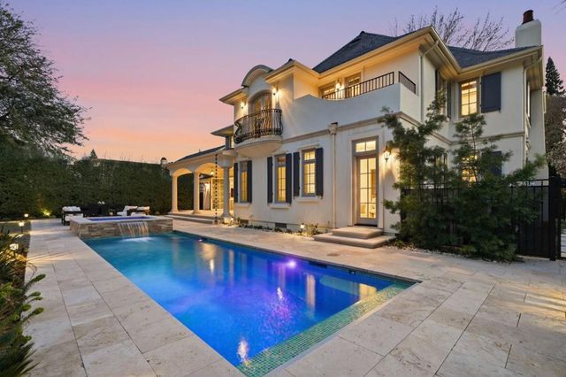 1501 Bryant Street, Palo Alto, CA 94301