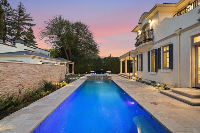 1501 Bryant Street, Palo Alto, CA 94301